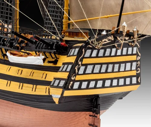 Vista 7 de Revell 05408 H.M.S.Victory
