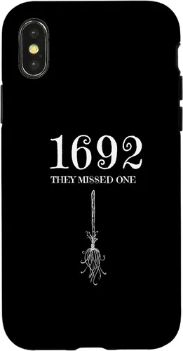 Vista 5 de Funda para iPhone 16 1692 They Missed One Salem Funny Halloween Witch
