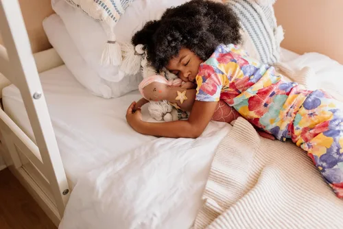 Vista 3 de Burt's Bees Baby - Pijama de camiseta y pantalón para bebé niña