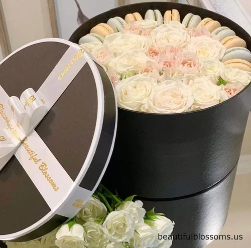 Vista 4 de UNIKPACKAGING Caja de flores redonda de alta calidad, cajas de regalo para arreglos florales y de regalo, juego de 3 piezas (L/M/S)