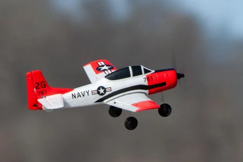 Vista 4 de Rage RC T-28 Trojan Micro RTF Avión w/Pass RGRA1302