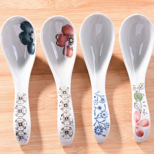 Vista 2 de Juego de 4 cucharas de sopa japonesas de cerámica asiática para Wonton Pho