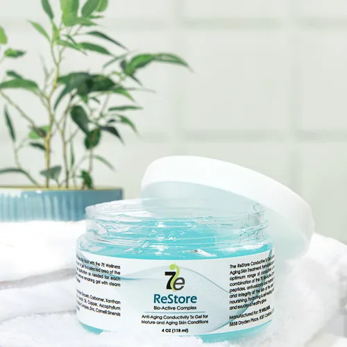 Vista 9 de myolift 7E Wellness ReStore Gel conductor de microcorriente con complejo bio-activo – 4 onzas – Cuidado facial de la piel con extracto de té verde