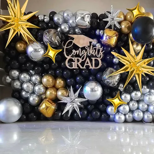 Vista 4 de Kit de Globos de Papel Aluminio con Estrella Dorada - Paquete de 6 Globos de Cono y Punta de Explosión Estelar de 12 Puntos con 10 Piezas
