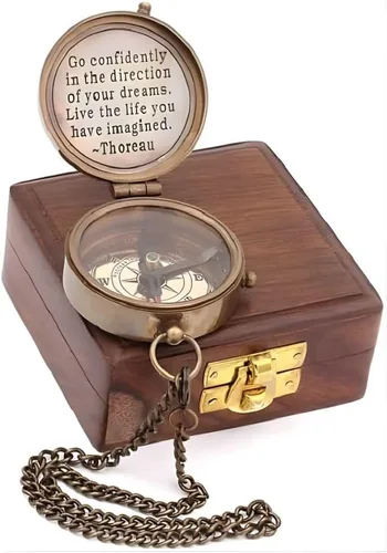 Vista 12 de Compass Gift for Mom/Dad, Vintage Pocket Compass Engraved with Go Confidently Customized Gifts for Women/Men, Baptism 2026 Communion Christian