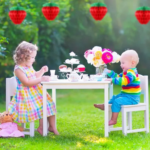 Vista 4 de Zonon 16 unidades de 6 pulgadas decoración de fiesta de fresas rojas bolas de panal de abeja de fresa roja, guirnalda de decoración colgante