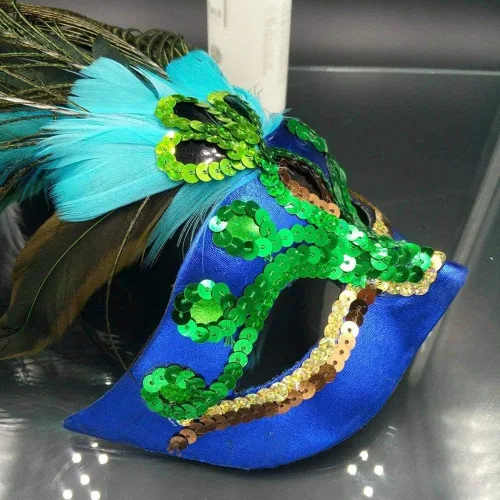 Vista 2 de BLUE GARLIC Máscara de mascarada para mujer, máscara de plumas de pavo real, máscara de Mardi Gras para niñas, Azul
