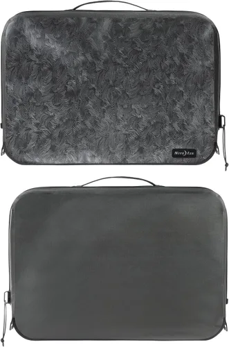 Vista 2 de Nite Ize RunOff Cubo de embalaje impermeable, cubo de embalaje impermeable para viajes, bolsa de viaje seca con compresión, carbón, grande