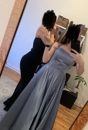 Vista 5 de POMUYOO Vestidos de dama de honor con tirantes delgados para mujer, con bolsillos, vestido largo de baile de graduación con abertura, vestido formal