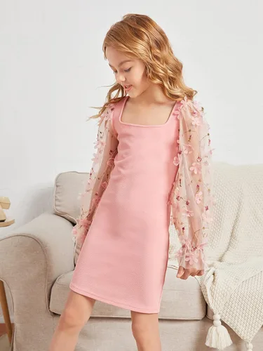 Vista 4 de WDIRARA Vestido de cuello cuadrado con apliques de manga larga con volantes de malla transparente para niña