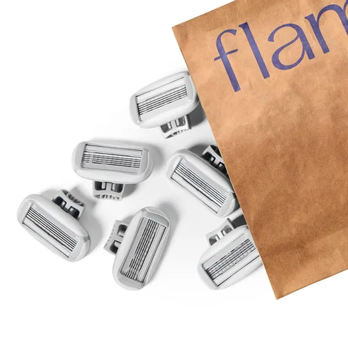 Vista 5 de Flamingo Cartuchos de repuesto originales para mujer, 6 unidades, maquinillas de afeitar de 5 hojas para mujer
