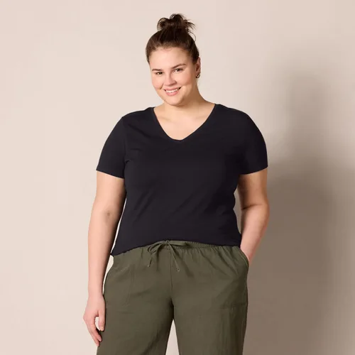 Vista 240 de Amazon Essentials Women's Regular-Fit Short-Sleeve Crewneck T-Shirt
