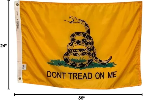 Vista 5 de Bandera Gadsden de 2 x 3 pies, nailon para todo tipo de clima, para exteriores, fabricada en Estados Unidos
