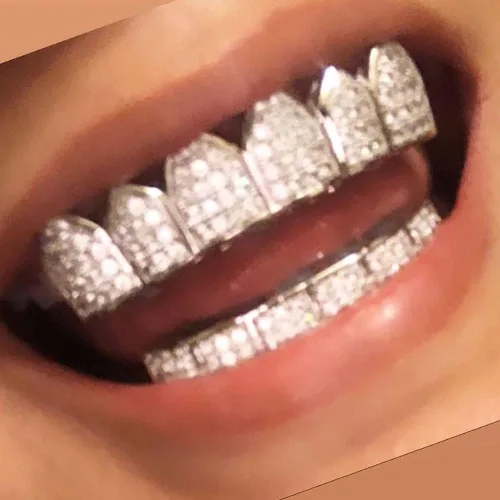 Vista 6 de JINAO Grillz Parrillas de Diamantes para Tus Dientes para Hombres y Mujeres Chapadas en Oro de 18K Heladas Macro Pavé de Circonita Cúbica Parrilla