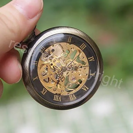 Vista 4 de ShoppeWatch Reloj de bolsillo mecánico de viento de mano estilo steampunk de cara abierta con cadena - PW12, Mecánico