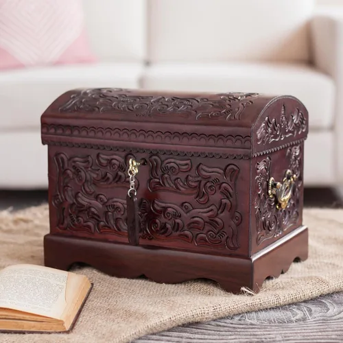 Vista 17 de NOVICA Caja de joyería de madera y cuero labrado Mohena con temática colonial, legado colonial