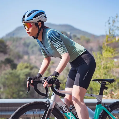 Vista 2 de ROCKBROS Pantalones cortos de ciclismo acolchados para mujer, con acolchado 3D, pantalones cortos de ciclismo para ciclismo en interiores
