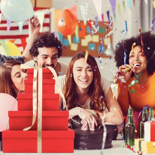 Vista 4 de Coobbar Cajas de regalo de graduación, paquete de 5 cajas cuadradas con tapa y papel de relleno triturado, cajas de regalo de varios tamaños, cajas