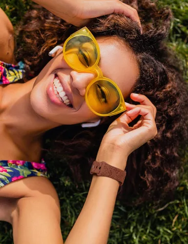 Vista 5 de Correa grabada de dibujos animados compatible con Fitbit Versa 2 Band/Versa Lite/Versa Band para mujer, lindas correas de repuesto de silicona