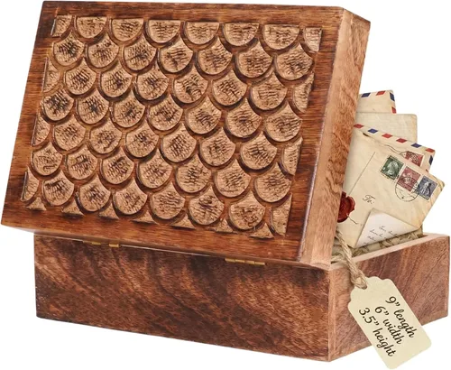 Vista 11 de Caja de madera de vieira (mediana) - Caja decorativa ligera quemada sobre gris con tapa con almohadillas de fieltro debajo y talla de madera - Caja
