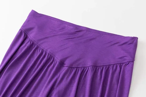 Vista 4 de Pantalones de algodón modal para mujer de AvaCostume, pantalones suaves para practicar yoga o deportes.