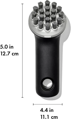 Vista 3 de OXO Cepillo de hierro fundido Good Grips y borrador de óxido