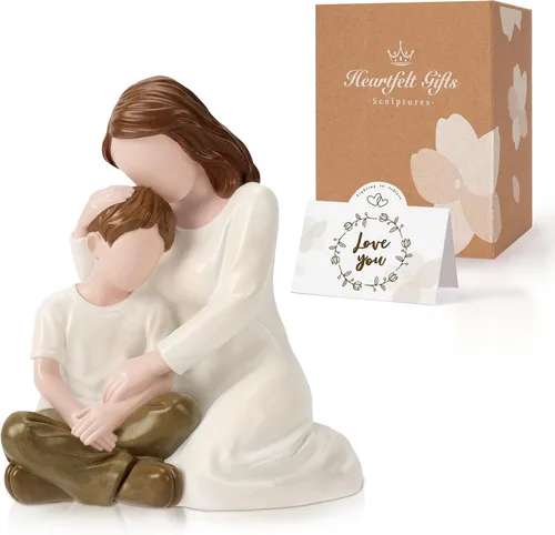 Vista 11 de Regalos para nuevos padres para parejas, regalos para nuevas madres para mujeres, una familia de tres figuras, regalo para mamá y papá por primera