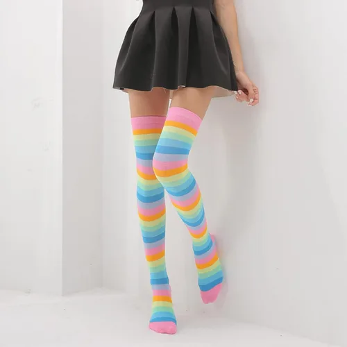 Vista 5 de Uttpll Calcetines altos hasta el muslo para mujer medias a rayas de colores modernos calcetines largos por encima de la rodilla para Halloween