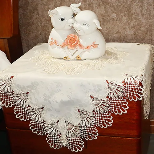 Vista 3 de Hsvanyr Manteles suaves bordados de encaje cremoso, bufandas para mesita de noche con exquisitas flores, vintage, shabby chic para bodas