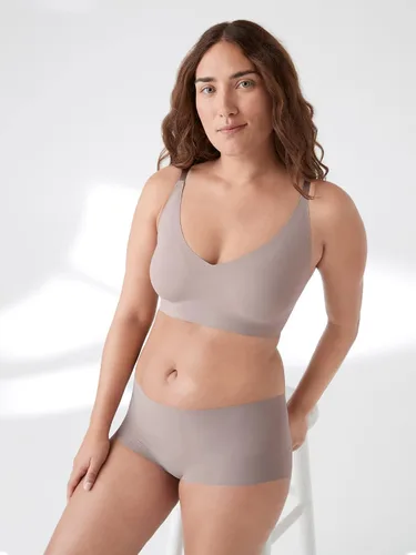 Vista 4 de True & Co - Brasier con tirantes convertibles y diseño triangular True Body para mujer