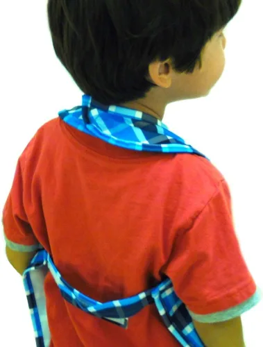 Vista 3 de BIB-ON, Combinación de babero y delantal de cobertura completa para bebés, bebés y niños pequeños de 0 a 4 años. Cuadros azules