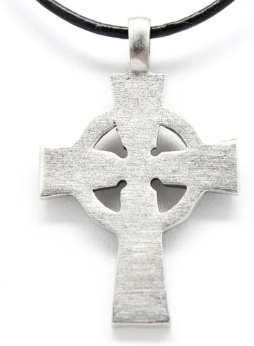 Vista 2 de Trilogy Jewelry Colgante de cuero con cruz celta irlandesa de Gales escocesa de peltre, Cuero, No es una piedra preciosa