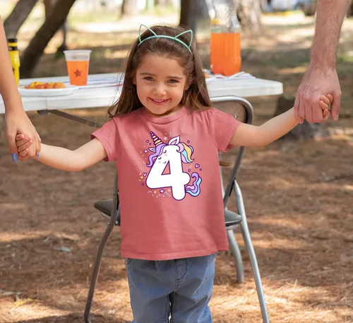 Vista 4 de Camisetas de unicornio para 4º cumpleaños para niñas pequeñas, camiseta de 4 años y cuarto