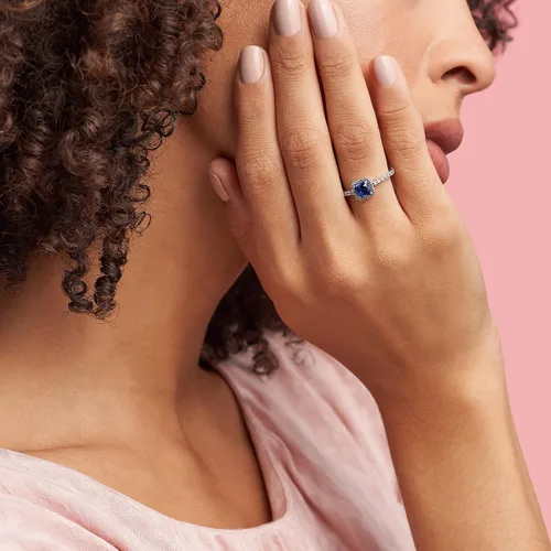 Vista 3 de PANDORA Jewelry - Anillo cuadrado azul con halo de cristal y circonita cúbica en plata de ley, talla 7, Metal Cristal, Zirconia cúbica