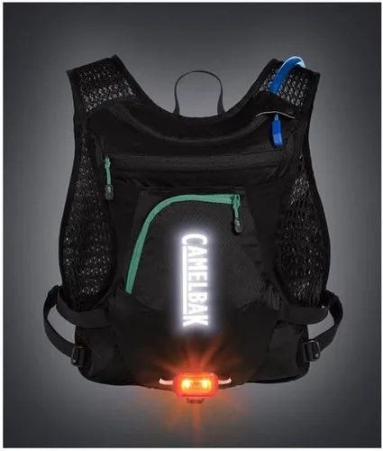 Vista 4 de CamelBak Chaleco de bicicleta Chase para mujer, 50 onzas, chaleco de hidratación, bolsillos de fácil acceso