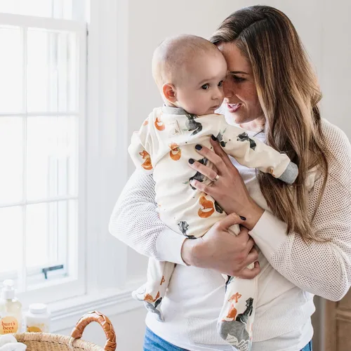 Vista 4 de Burts Bees Baby - Pijama de una pieza enterizo de bebé de 100 algodón orgánico con cremallera frontal para dormir