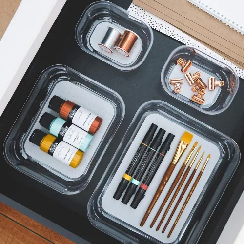 Vista 2 de madesmart Organizador de almacenamiento mediano transparente, forro de agarre suave de alta calidad, base antideslizante, para utensilios de cocina