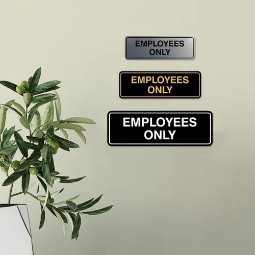 Vista 3 de Letrero estándar de solo empleados - Negro - Pequeño (1 paquete)