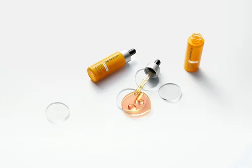 Vista 9 de NEOSTRATA Enlighten - Suero facial con 15% de vitamina C