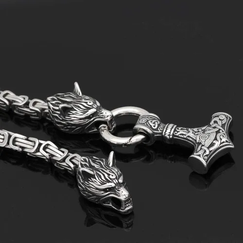 Vista 3 de GuoShuang Wolf Head with Thor Mjolnir Pendant Necklace Stainless Steel - King Chain