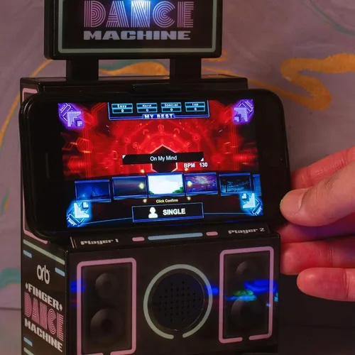Vista 10 de Thumbs Up Retro Games Console Arcade Finger Dance Mat Máquina de consola de mano, compatible con iPhone, Samsung y otros teléfonos inteligentes