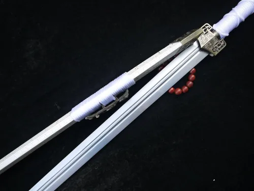 Vista 2 de Espada china, Han jian (hoja de acero al carbono medio, vaina blanca, aleación) longitud 39 pulgadas