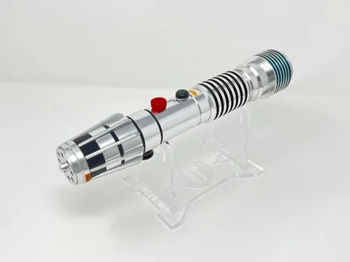 Vista 8 de Galaxy's Edge Star Wars Darth Plo Koon Legacy - Paquete de sable láser con soporte grabado personalizado, color azul
