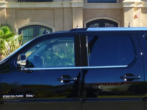 Vista 12 de Rvinyl Moldura de ventana de poste de pilar compatible con Cadillac Escalade 2007-2014, aluminio (negro cepillado)