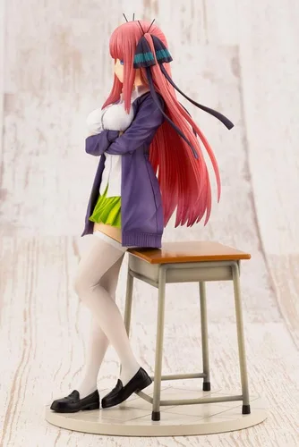 Vista 4 de Nino Nakano