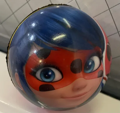 Vista 3 de What Kids Want Milagulous Ladybug Bowling Set – Juego de bolos de superhéroes para niños, divertido juego de bolos en interiores y exteriores