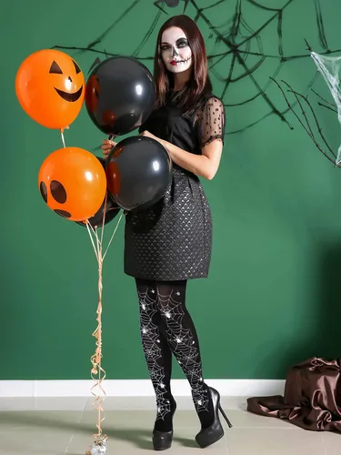 Vista 4 de Boao 4 pares de medias largas hasta el muslo de Halloween por encima de la rodilla, calcetines para festivales de cosplay