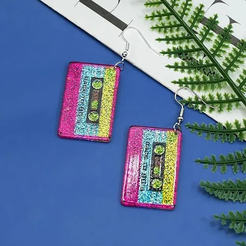 Vista 4 de Aretes de neón de los años 80 y 90 para mujer, estilo punk, retro, coloridos, acrílicos, colgantes, para cosplay, fiesta brillante, festival