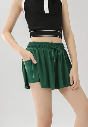 Vista 8 de Paquete de 2 pantalones cortos atléticos fluidos para niñas con bolsillos, diseño de mariposa, correr, entrenamiento, deportes, cintura elástica