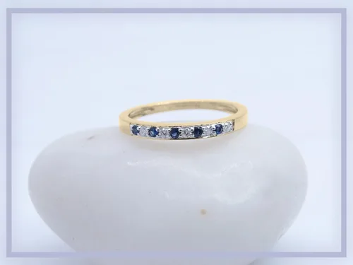 Vista 3 de Dazzlingrock Collection Anillo apilable redondo de oro de 10 quilates con zafiro azul y diamante blanco para mujer